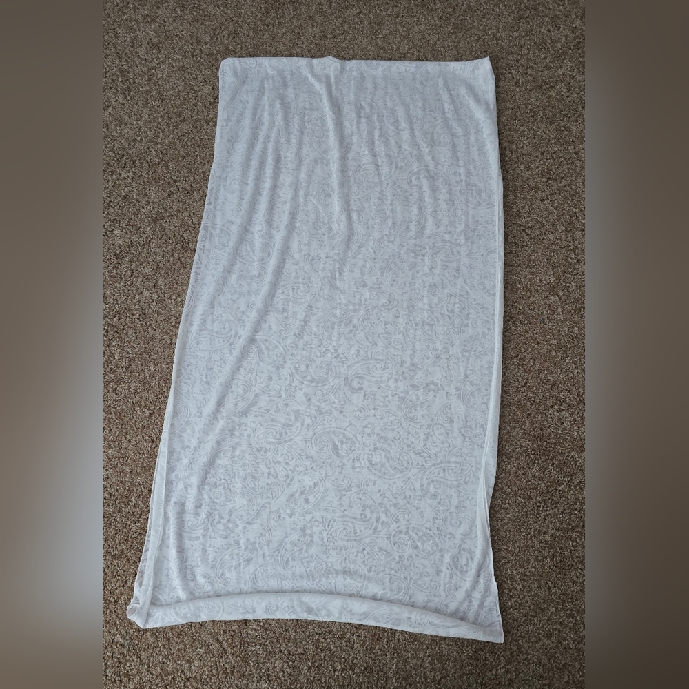 White Infinity Scarf - Picture 2 of 5